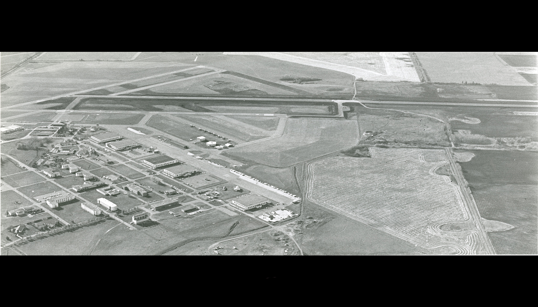 Red Deer airport runway, 1983