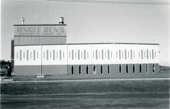 Black and white photo of the backside of Uncle Ben's Brewery