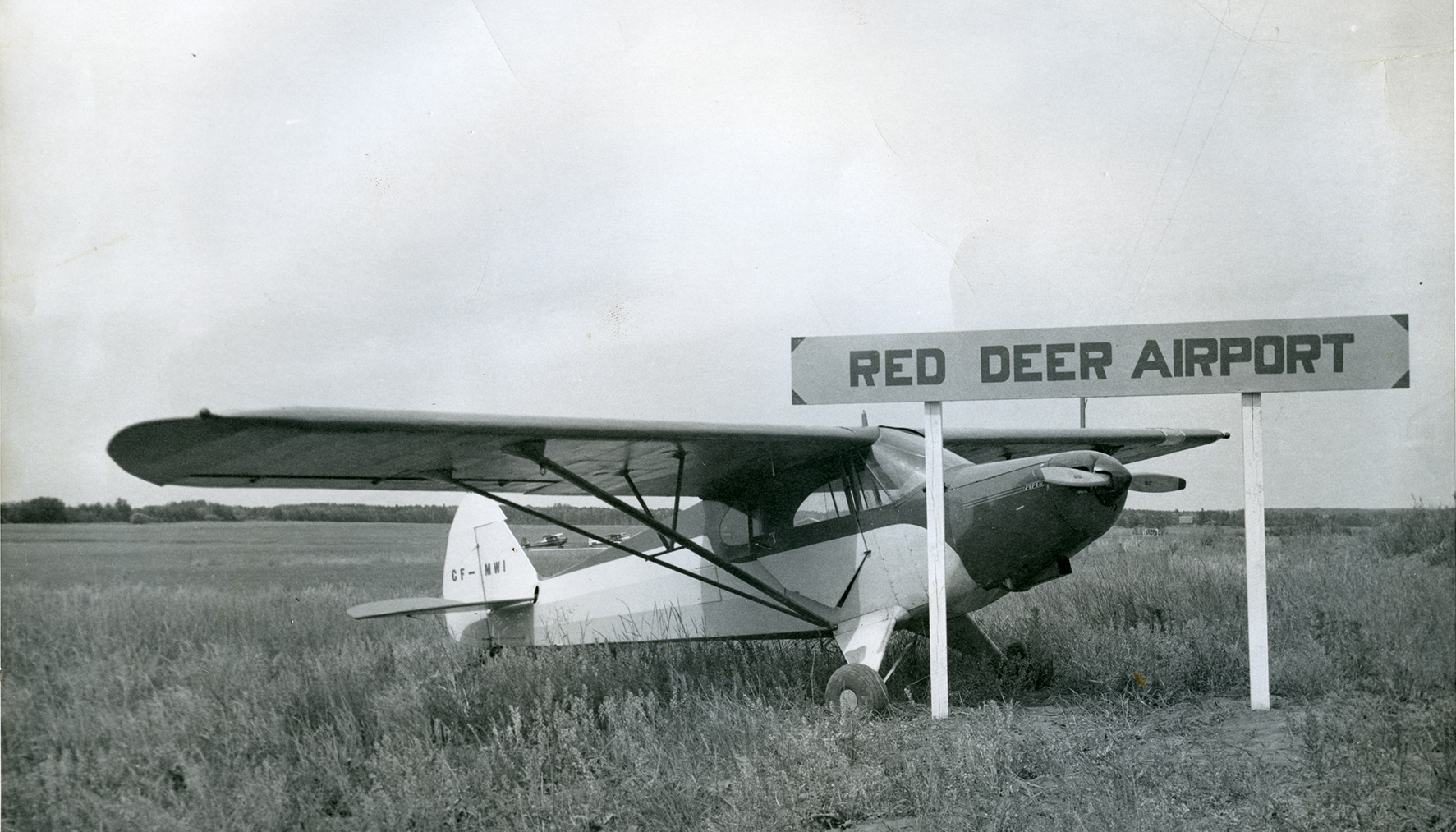 Red Deer airport, ca. 1945