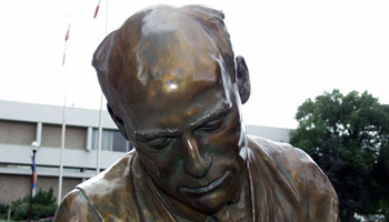 Close up of the head on the sculpture of Francis Wright Galbraith.