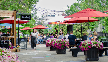 A photo of Ross Street patio in the summer